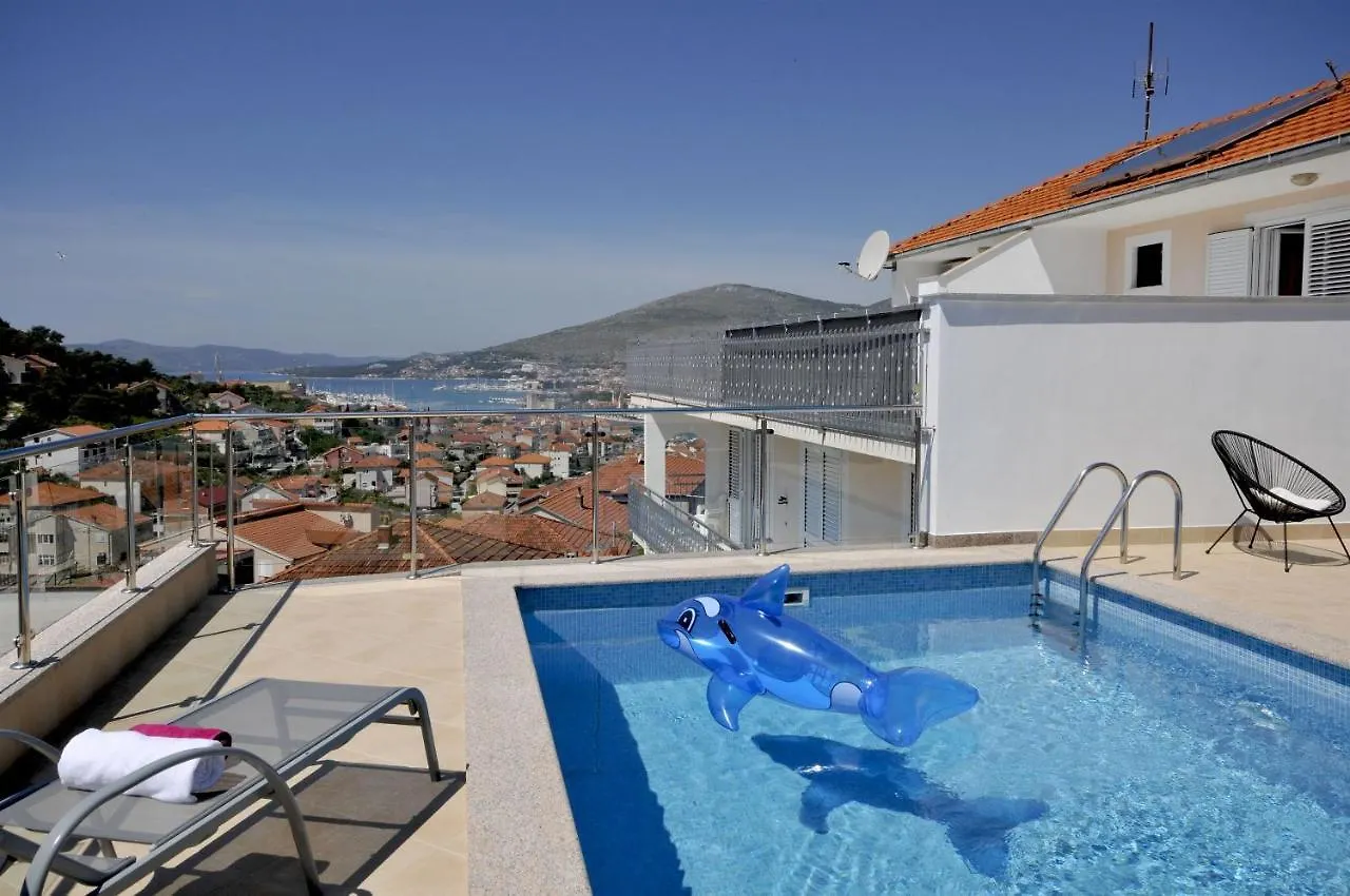 Villa Marina تروغير